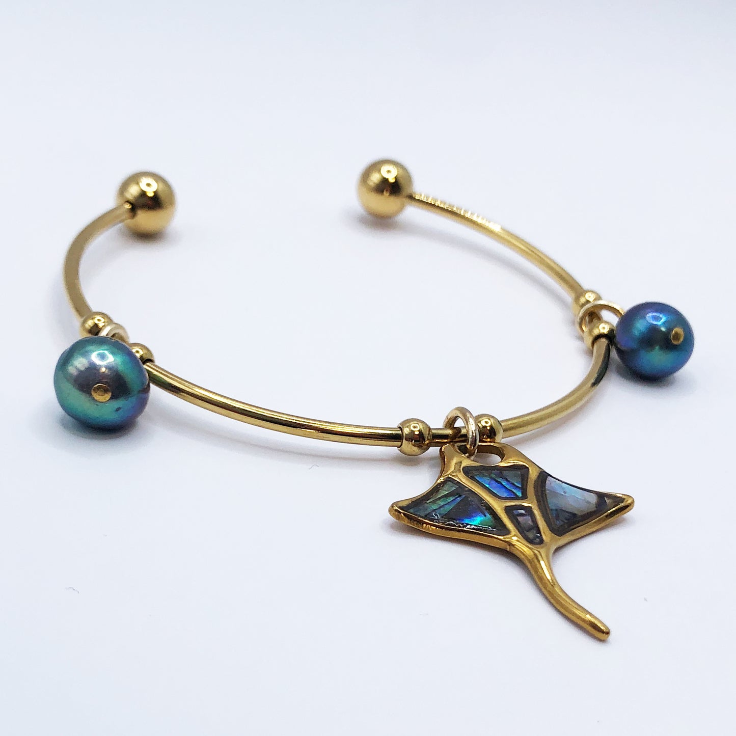 ラウンドブレスレット (マンタ)